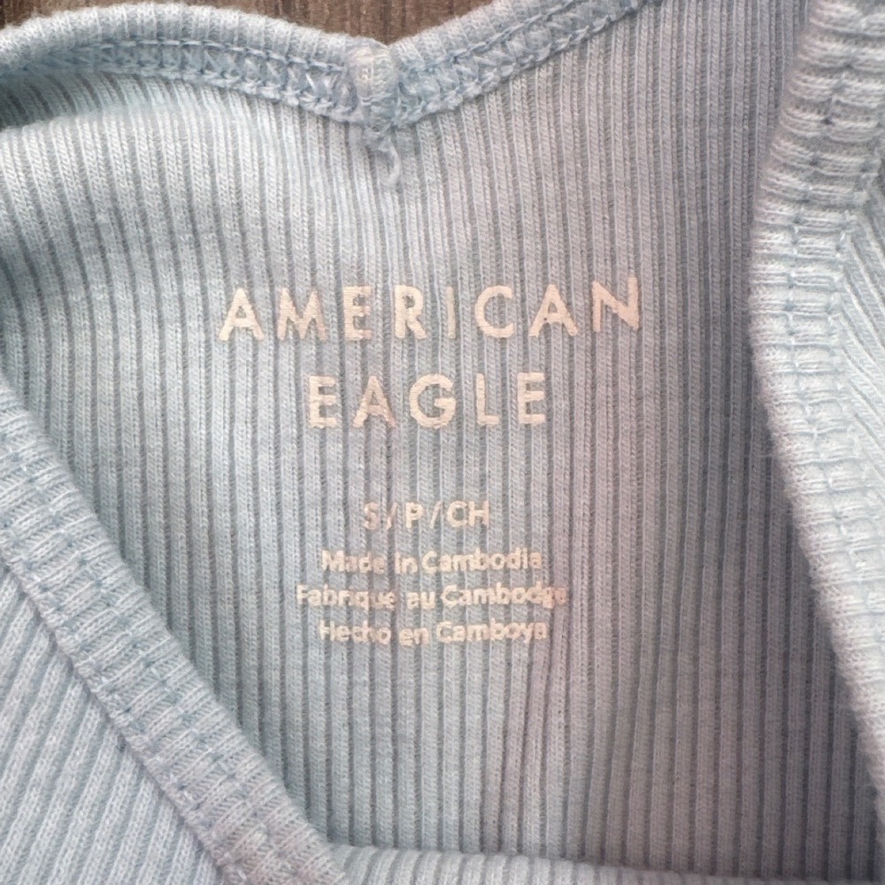 American Eagle Ribbed V Neck Cap‎ Sleeve Top Light Blue Womens Small - Picture 2 of 3
